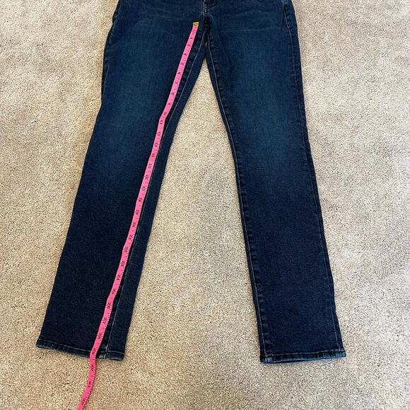 Madewell Women's Medium Wash Skinny Jean Size W28 and L32 - Picture 4 of 13